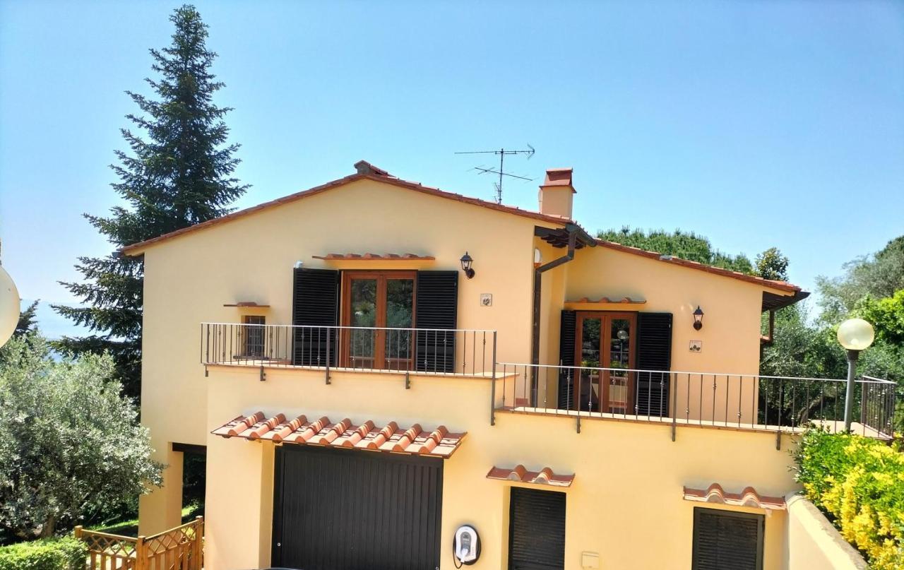 Bed And Berli Bed & Breakfast Sesto Fiorentino Exterior photo